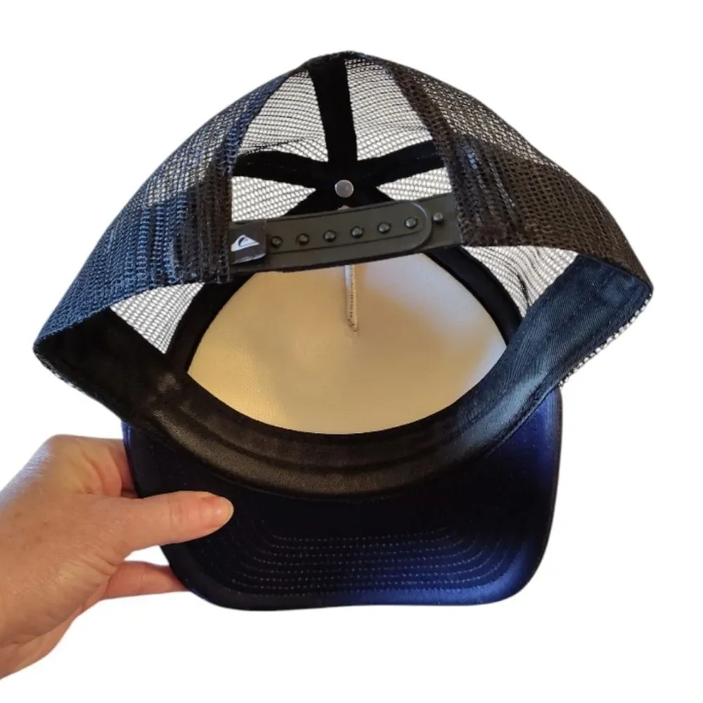 Quiksilver and O'Neill Striped Snapback Trucker‎ Beach Hats Bundle Of 2